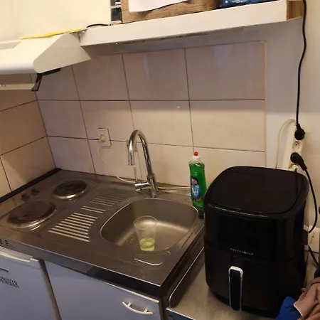 2 Vaerelser M Minikokken Brusekabine Og Toilet 4 Prs Ubytování v soukromí