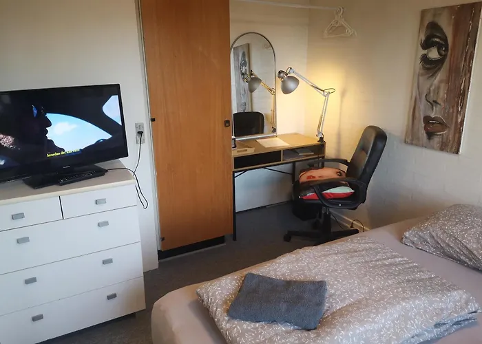 Rum i privatbostad 2 Vaerelser M Minikokken Brusekabine Og Toilet 4 Prs Kolding